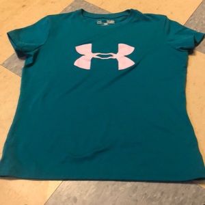 Girls under armor shirt